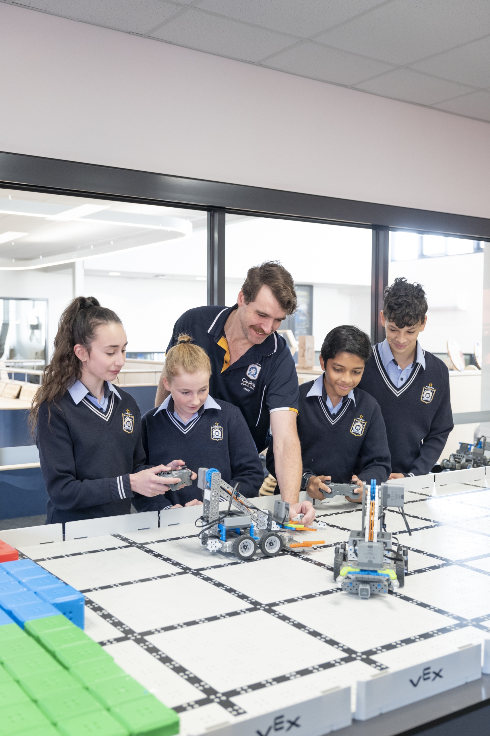 Wheelers Hills Robotics students